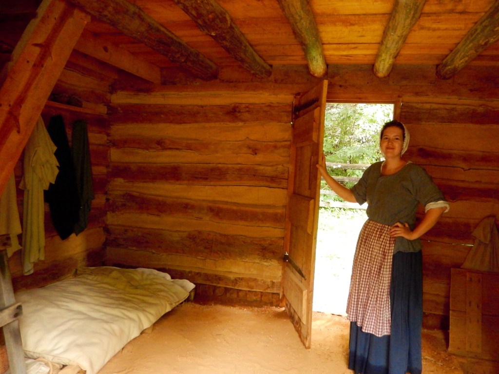 Reenactment costumes at Mount Vernon, June 2015, photo 8 of 8