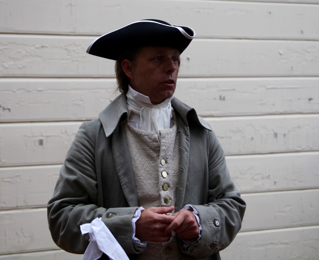Reenactment costumes at Mount Vernon, June 2015, photo 2 of 8